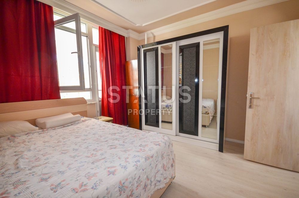 Недорогая трехкомнатная квартира в 100 метрах от моря фото 8