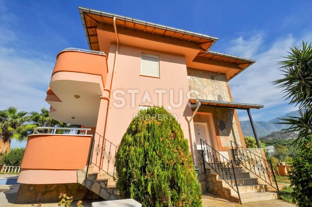 Вилла 4+1 с бассейном и гаражом в районе Махмутлар фото 19