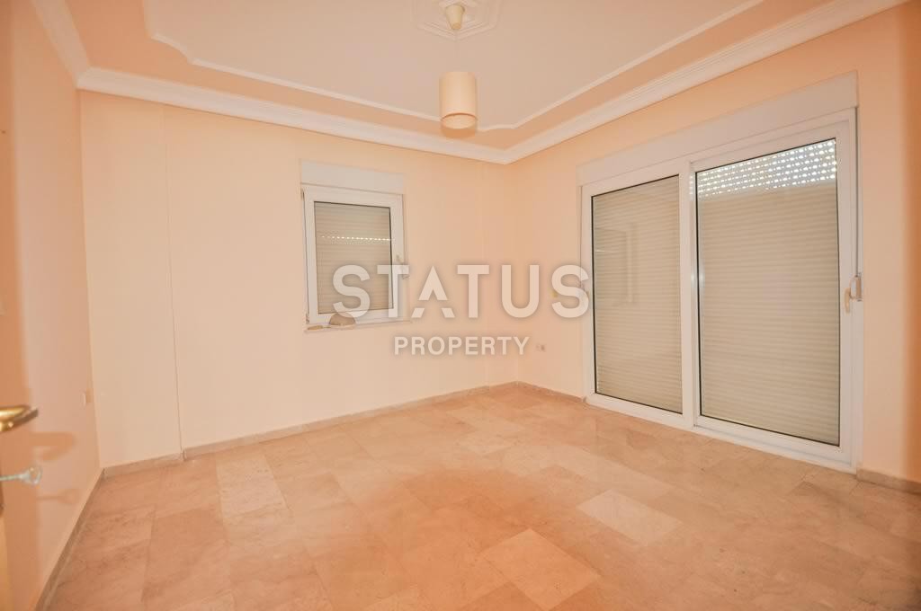 Вилла 4+1 с бассейном и гаражом в районе Махмутлар фото 34