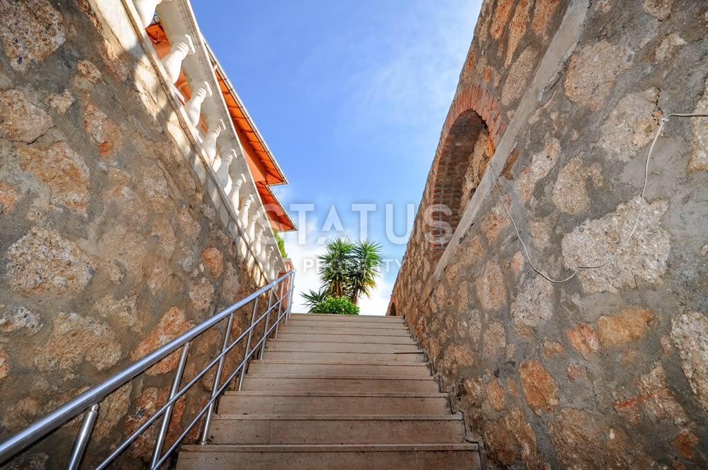 Вилла 4+1 с бассейном и гаражом в районе Махмутлар фото 38