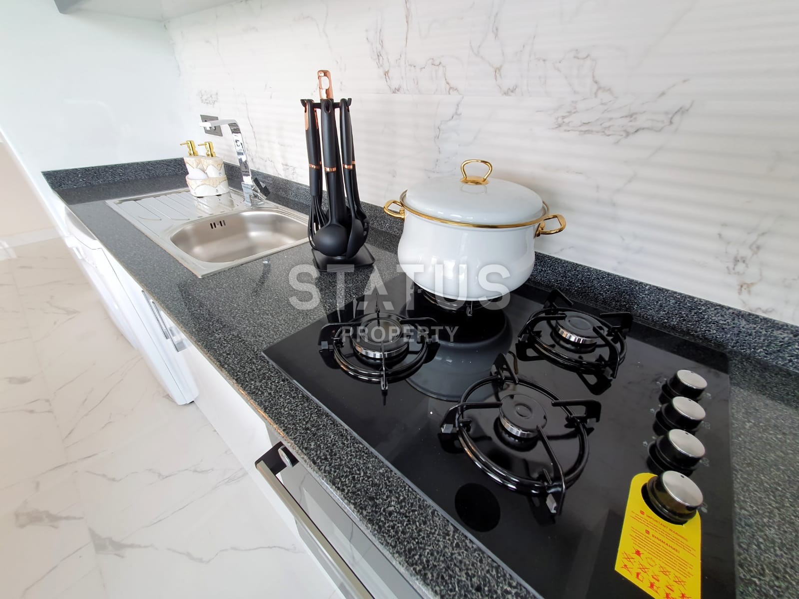 Новая двухкомнатная квартира с мебелью в Махмутларе фото 9