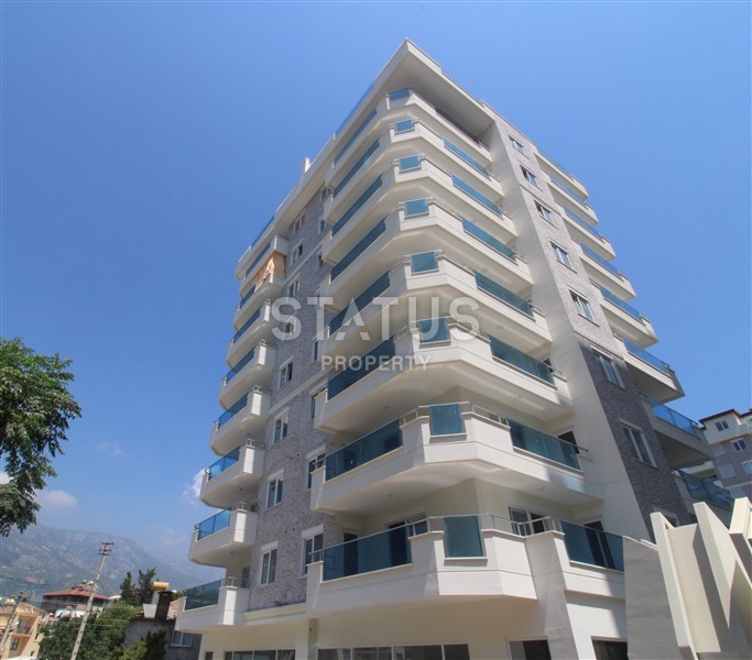 Трёхкомнатная квартира в новом комплексе, 120 кв. м. фото 2