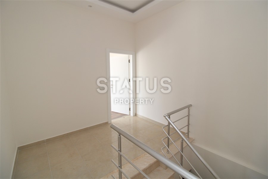 Отличный пентхаус 4+1 с видом на море и горы в Махмутларе фото 11