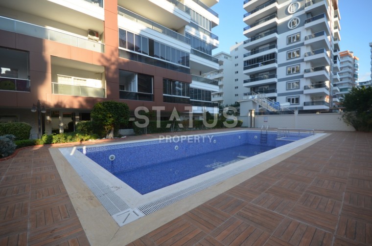 Срочная продажа! Двухкомнатная квартира в 300 метрах от моря! фото 1