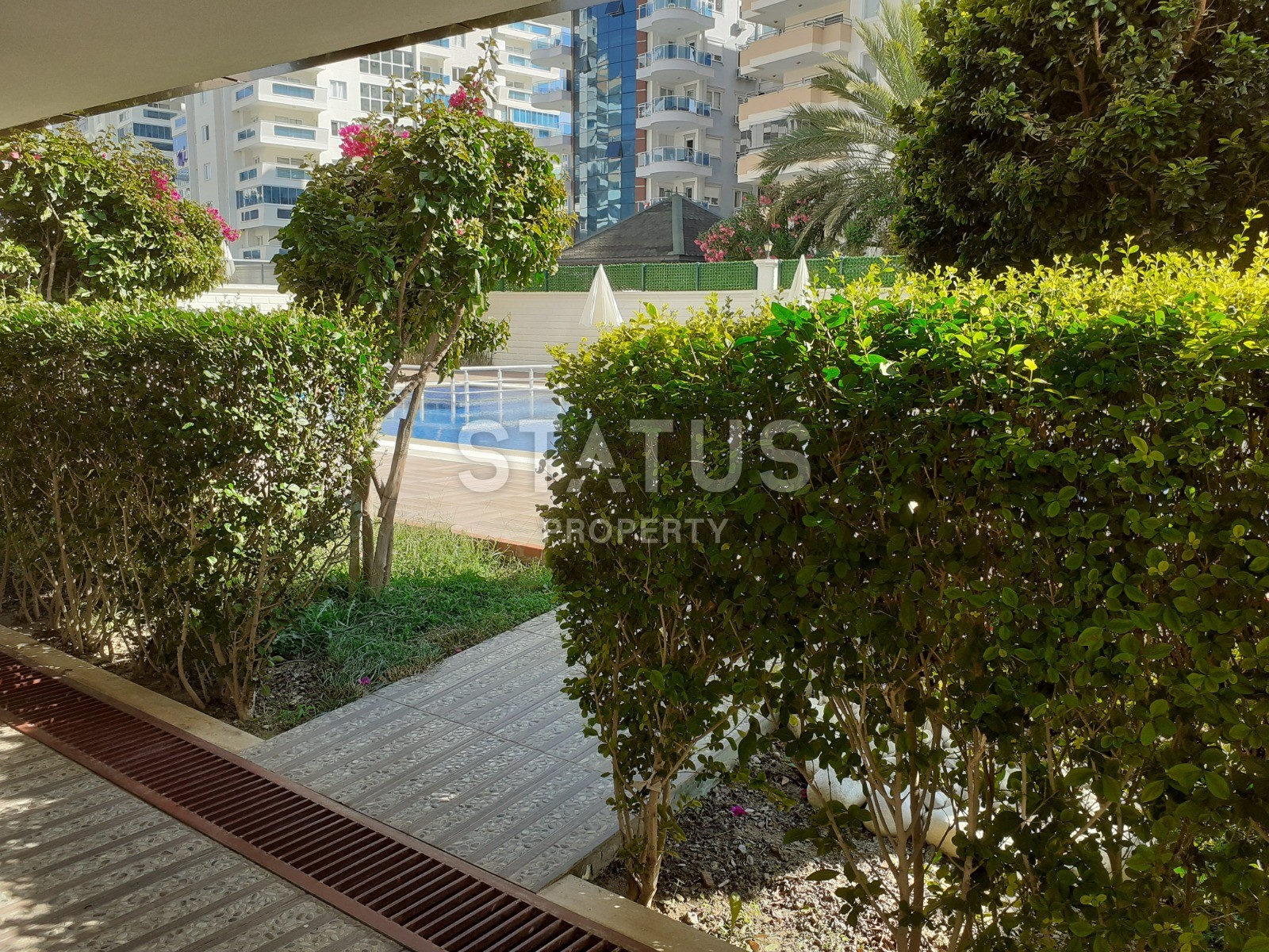 Срочная продажа! Двухкомнатная квартира в 300 метрах от моря! фото 5