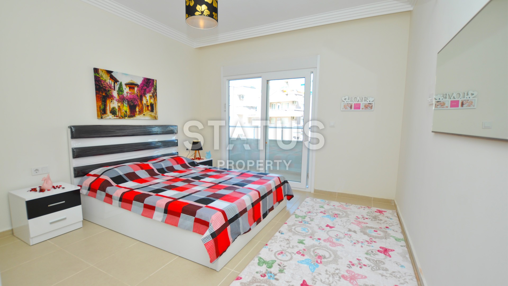 Большая квартира планировки 1+1 в новом комплексе с мебелью. Общая площадь 96 кв.м. фото 9