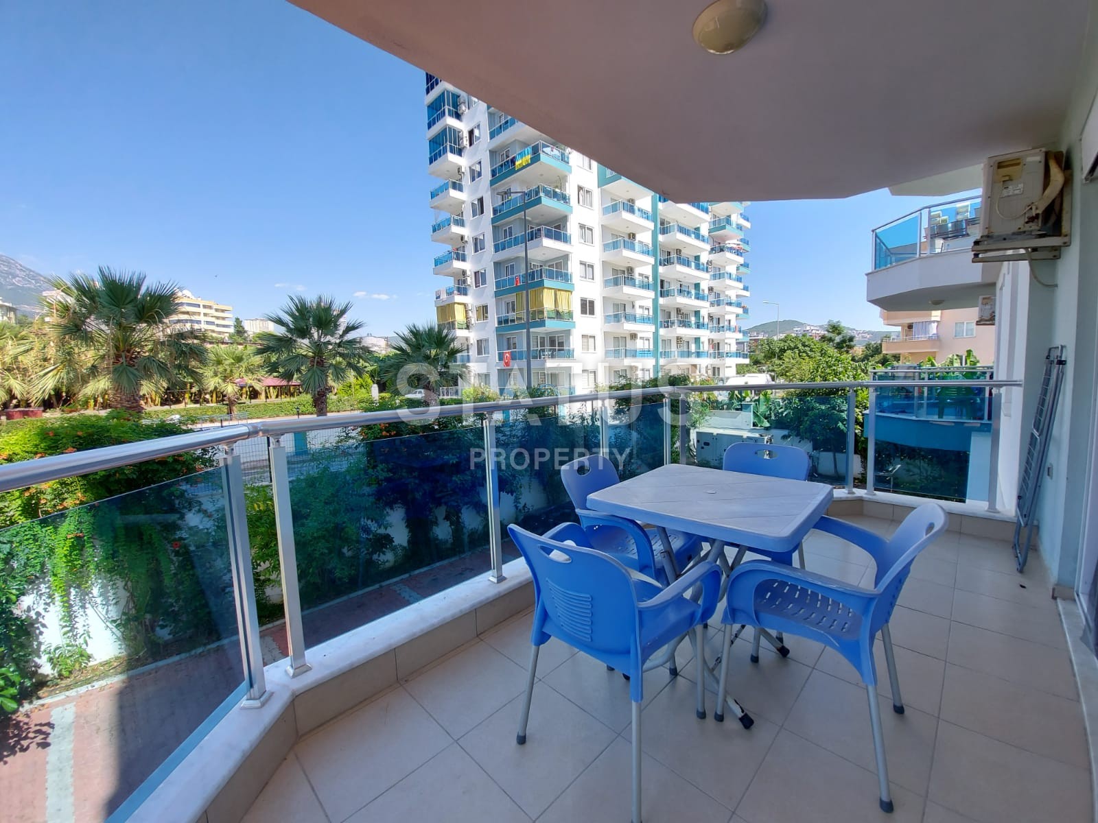 Меблированная двухкомнатная квартира 1+1 в Махмутларе, 65 кв.м. фото 10