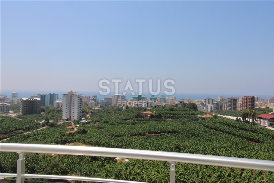 Трёхкомнатная квартира с видом на море и горы, 120 м2 фото 5