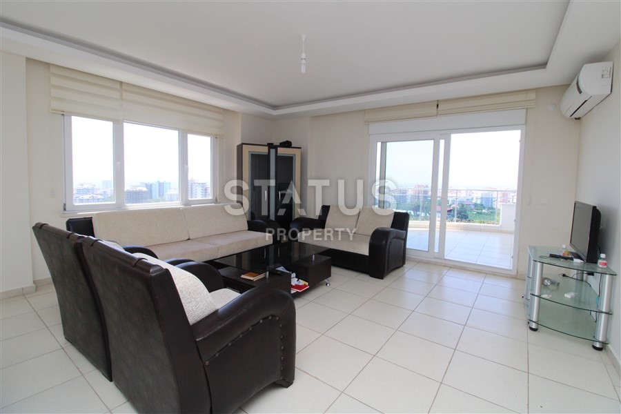 Трёхкомнатная квартира с видом на море и горы, 120 м2 фото 7