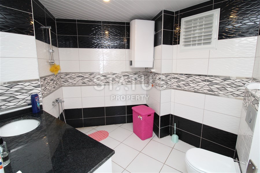 Трёхкомнатная квартира с видом на море и горы, 120 м2 фото 12