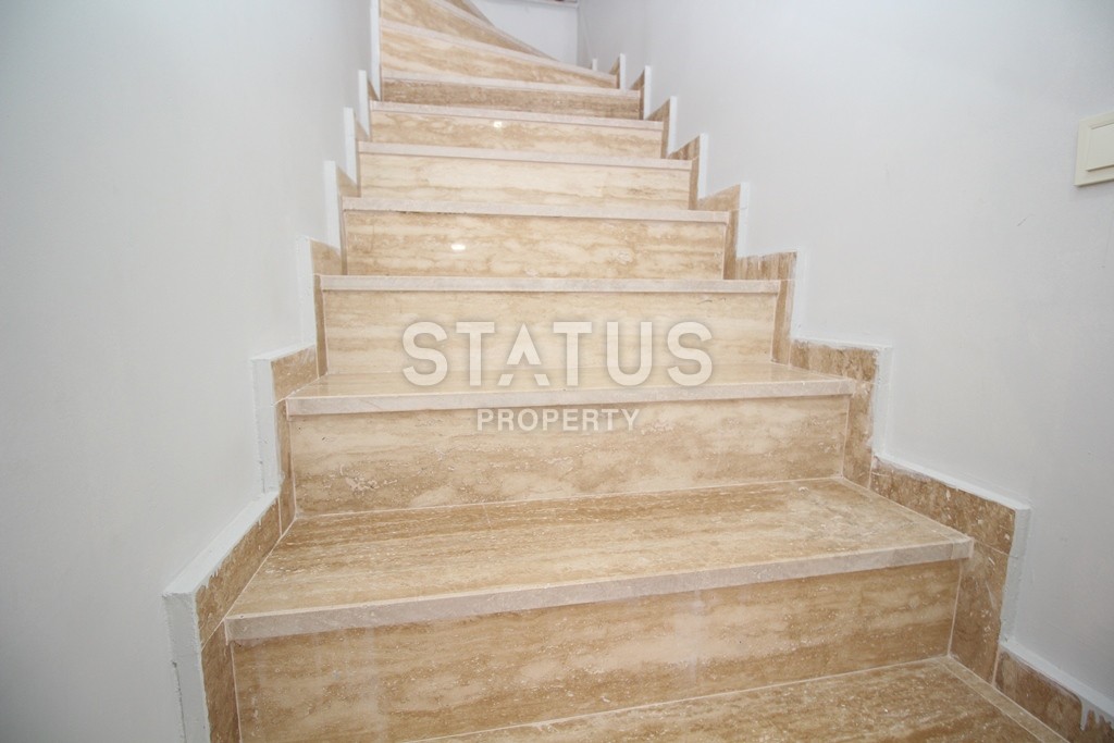 Furnished villa with private pool in Kargicak, 125 m2 фото 18