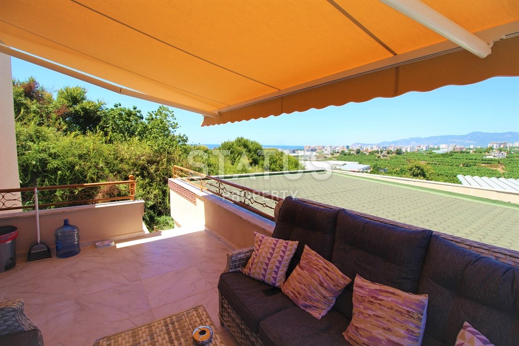 Furnished villa with private pool in Kargicak, 125 m2 фото 26