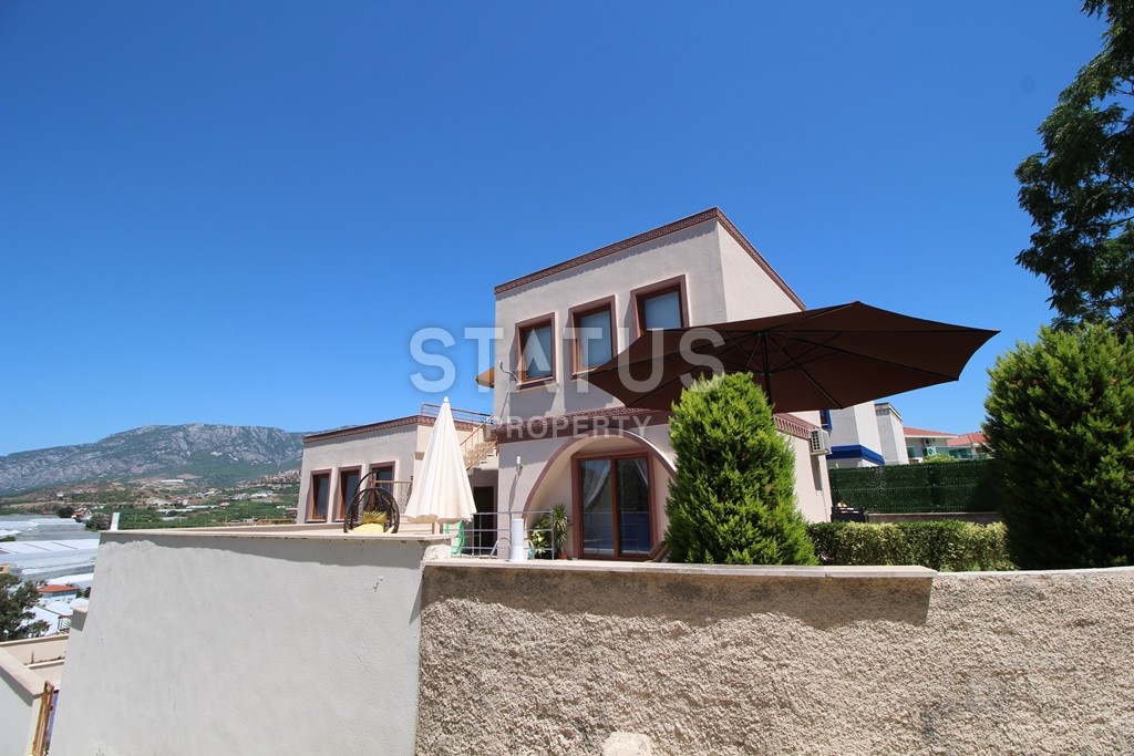 Furnished villa with private pool in Kargicak, 125 m2 фото 27