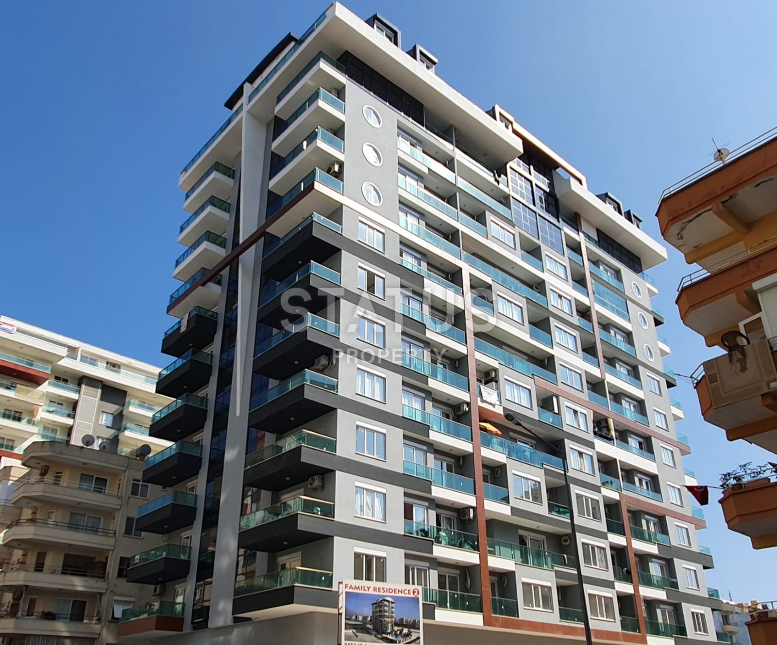 Трехкомнатная квартира в новом комплексе, 100 м2. фото 2