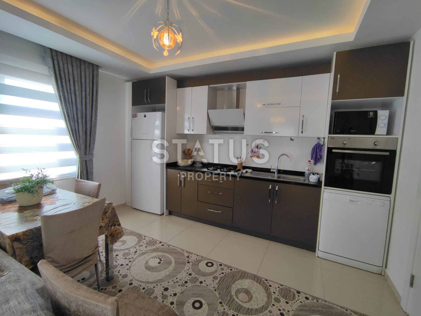 Большая двухкомнатная квартира в комплексе с шикарной инфраструктурой, 76 м2 фото 5