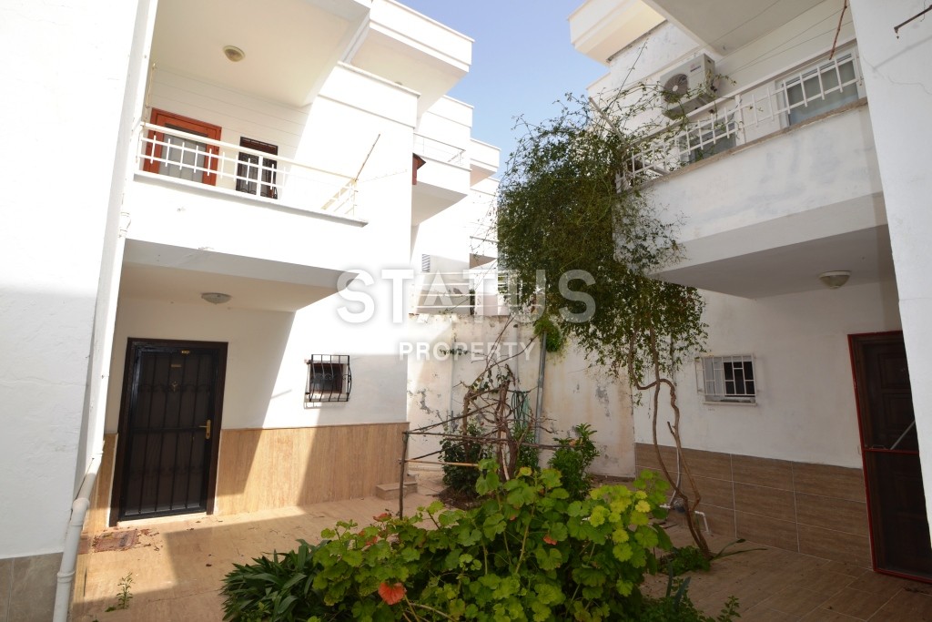 Недорогая вилла у самого берега моря в районе Демирташ фото 3