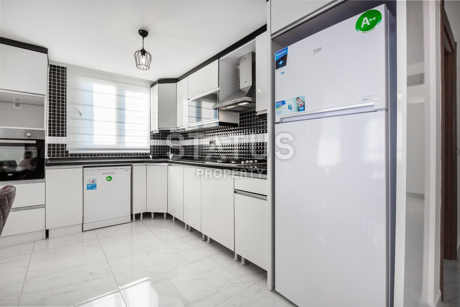 Шикарная трёхкомнатная квартира с видом на море, 110 м2 фото 10