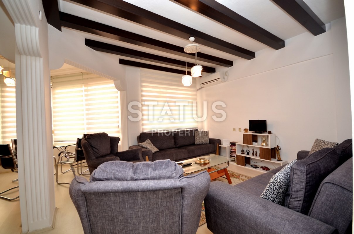 Трехкомнатная квартира с мебелью по отличной цене, 80 м2 фото 1