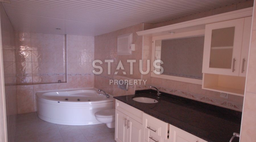 Отличные апартаменты для большой семьи фото 14