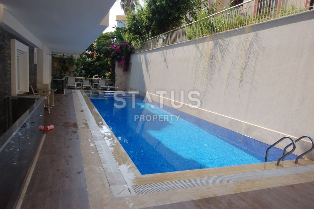 Прекрасные двухкомнатные апартаменты в центре города фото 3