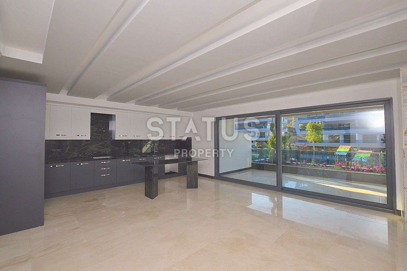 Garden duplex with sea view in a new complex from the owner. Kargicak District фото 4