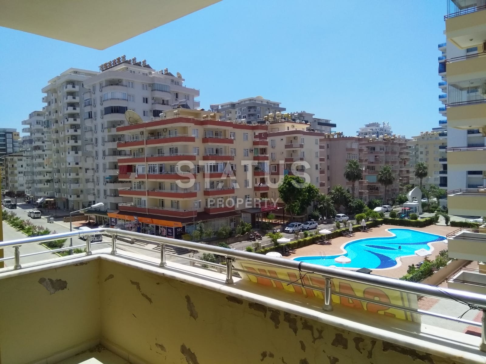 Трехкомнатная квартира с отдельной кухней в Махмутларе фото 6