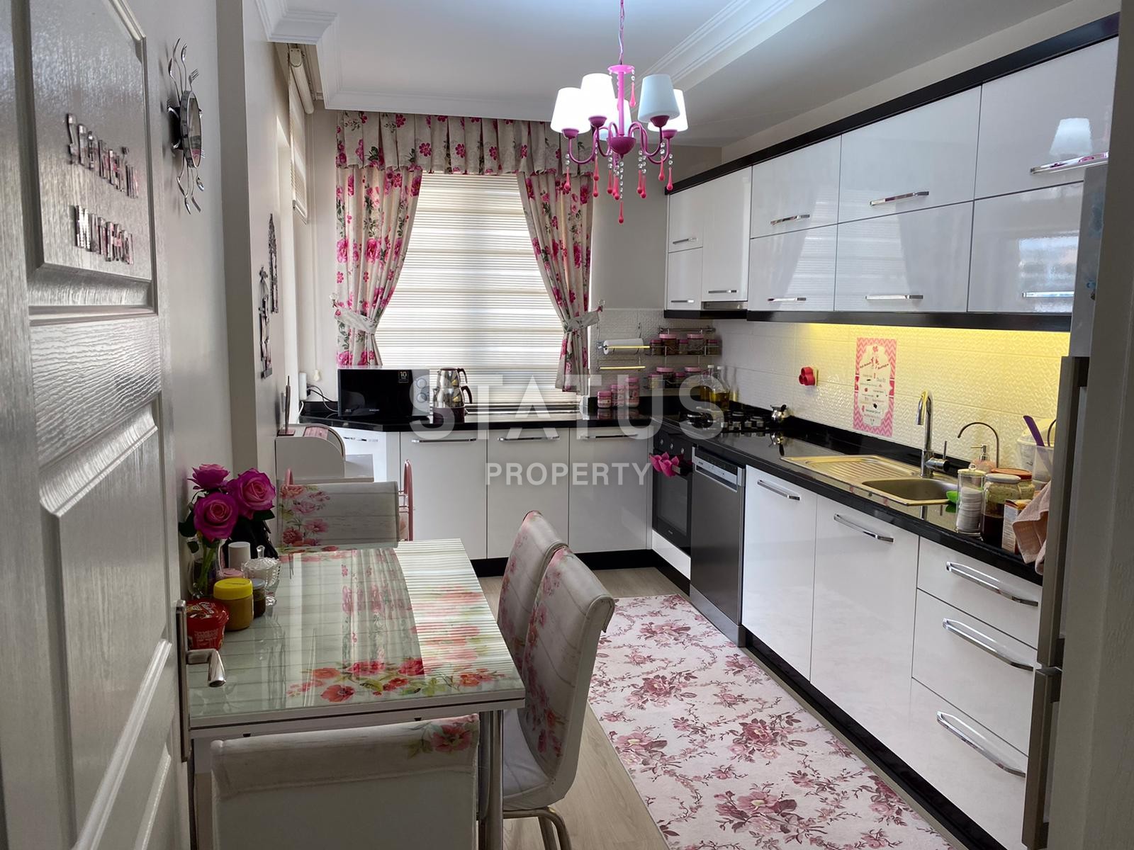 Апартаменты 3+1 в районе Тосмур, 170 кв. м. фото 4