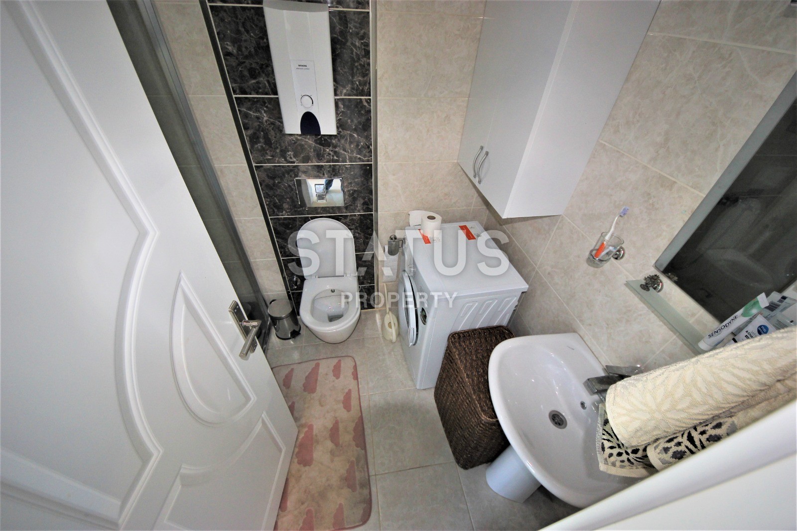 Three-room apartment with furniture in Kargicak area, 110 m2. фото 26