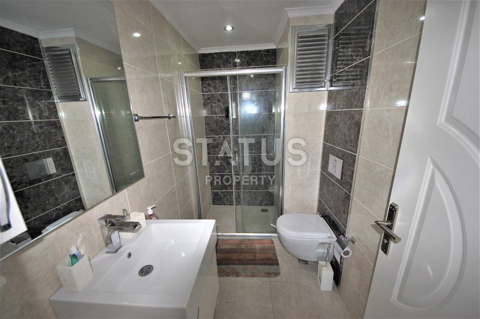 Three-room apartment with furniture in Kargicak area, 110 m2. фото 29