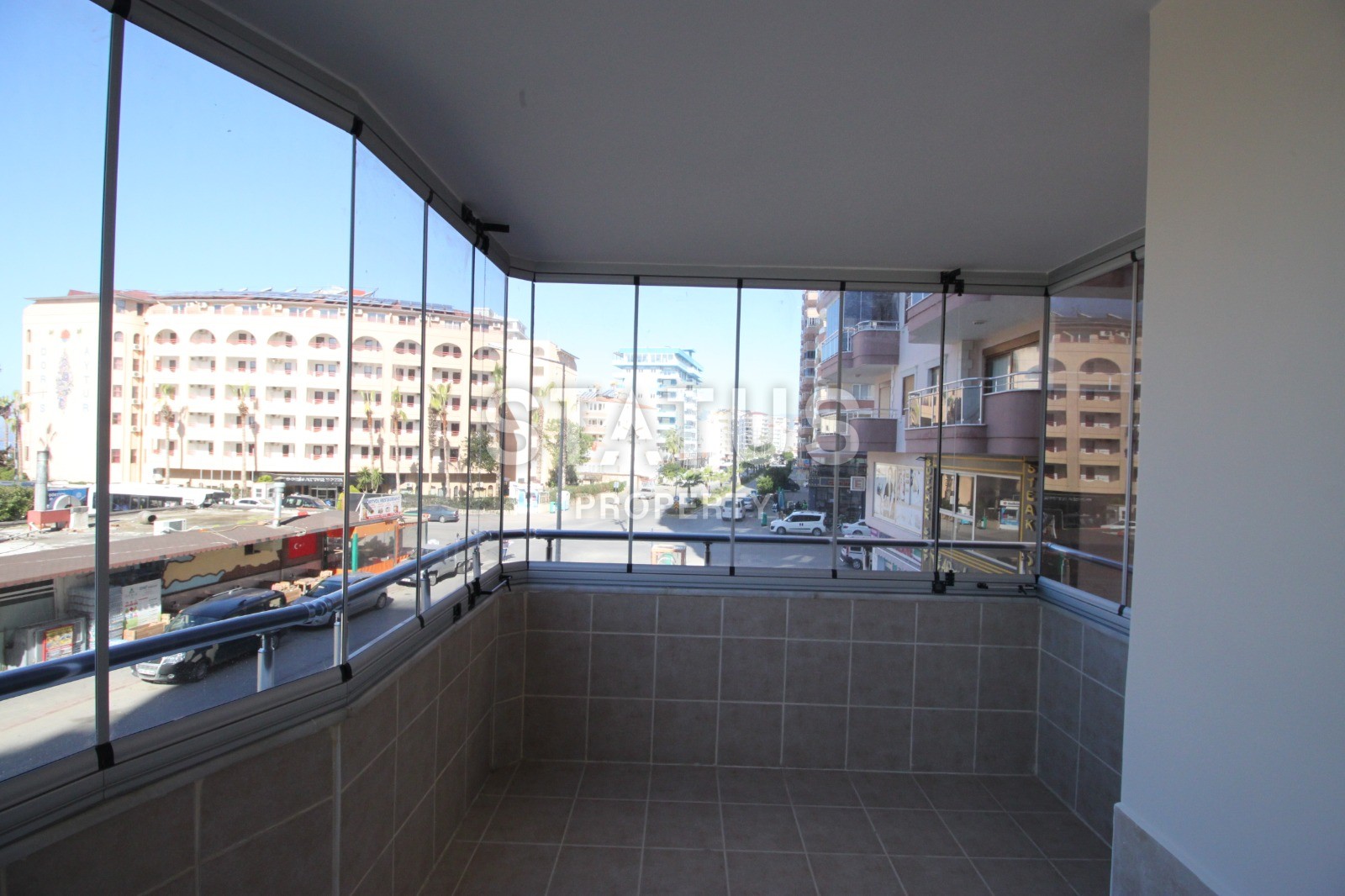 Трехкомнатная квартира с мебелью в комплексе с инфраструктурой фото 15