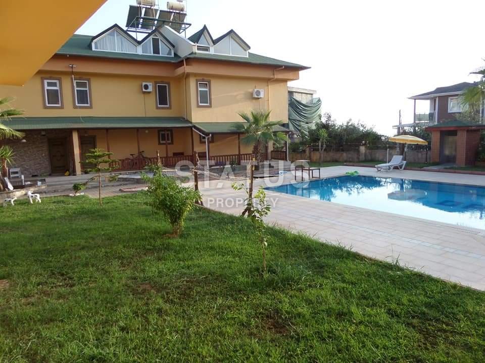 Villa 3+1 by the sea in the Demirtas area, 180 m2 фото 4