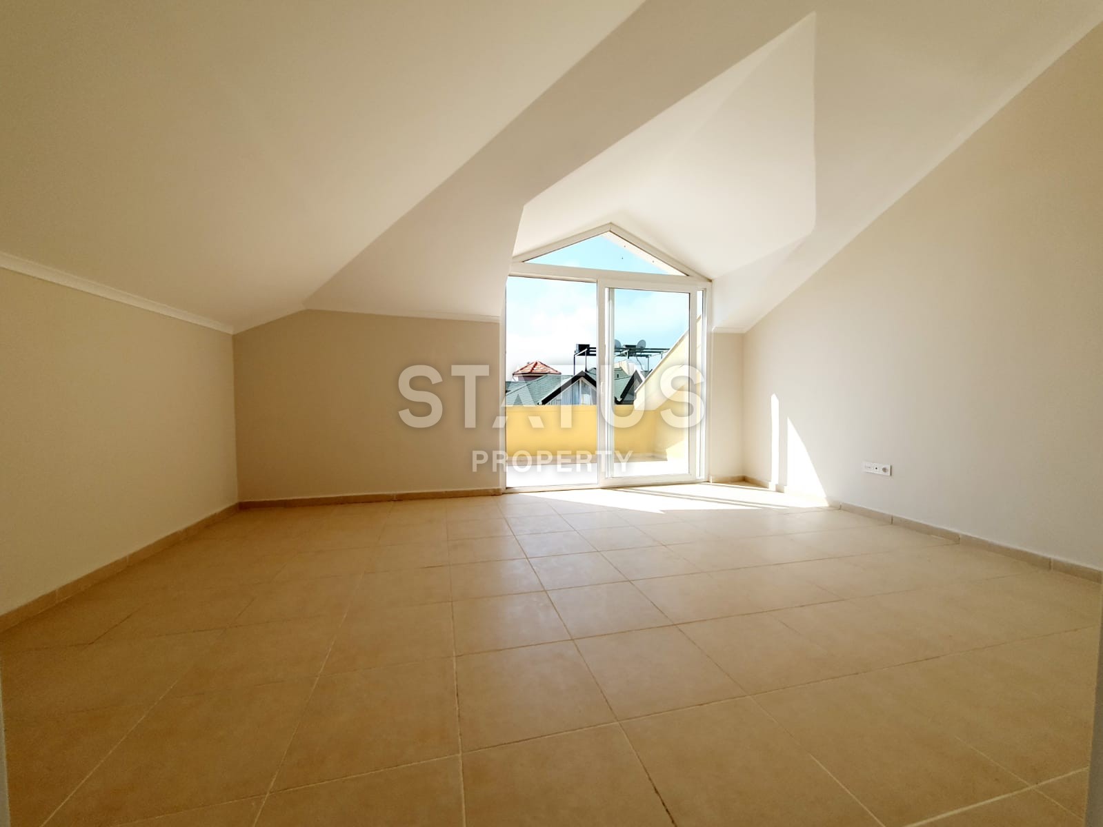 Villa 3+1 by the sea in the Demirtas area, 180 m2 фото 13