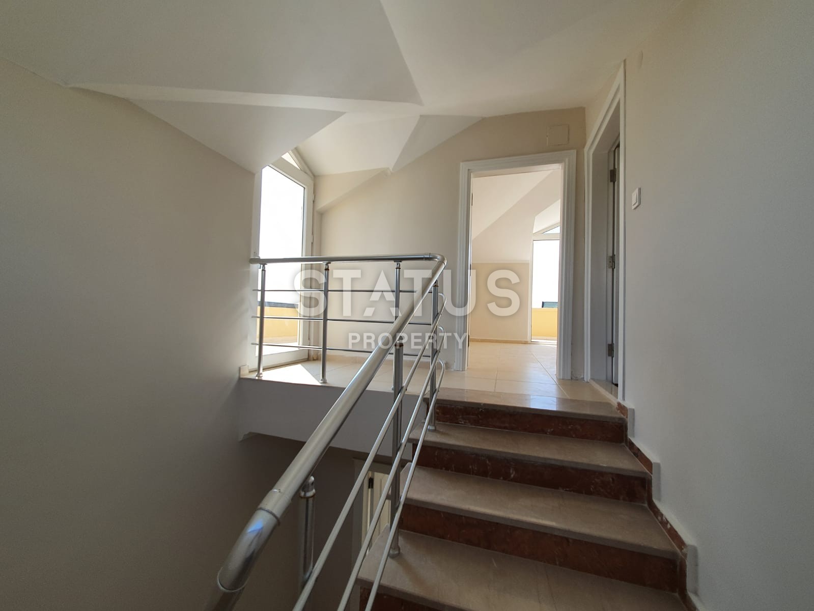 Villa 3+1 by the sea in the Demirtas area, 180 m2 фото 16