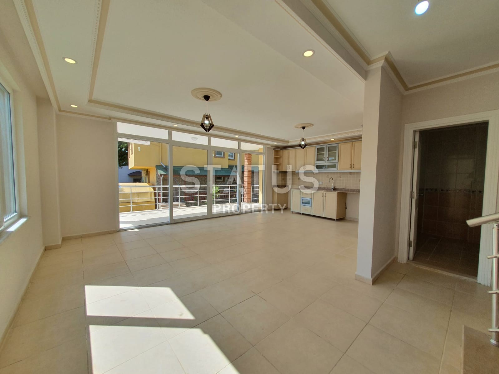 Villa 3+1 by the sea in the Demirtas area, 180 m2 фото 17