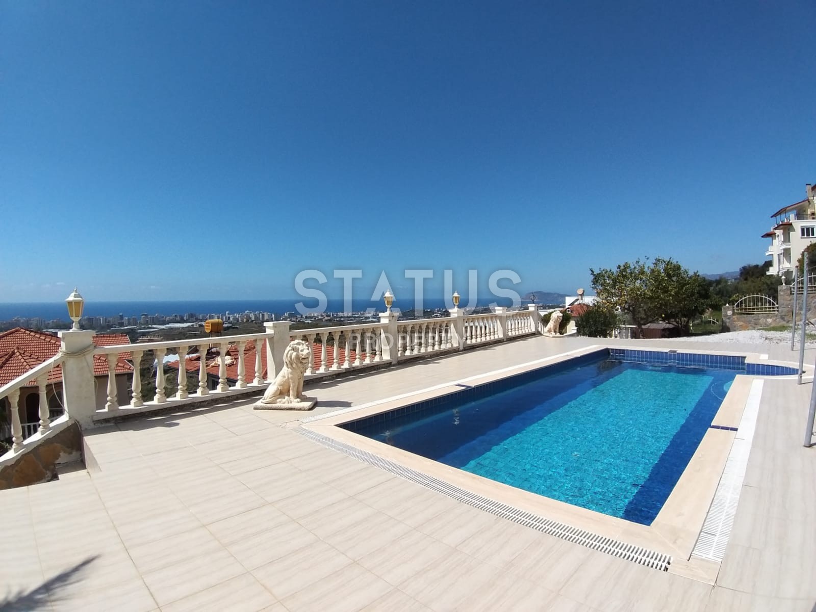 Вилла 3+1 с мебелью и прекрасным видом на море в Алании фото 1