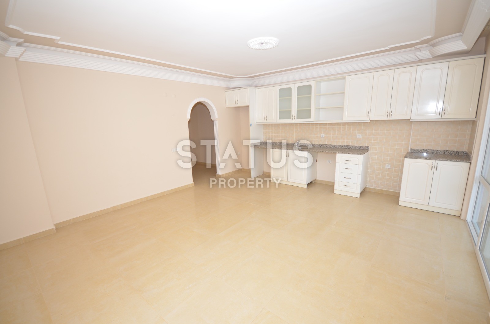 Трехкомнатная квартира на Бабаросса, 120 кв. м. фото 4