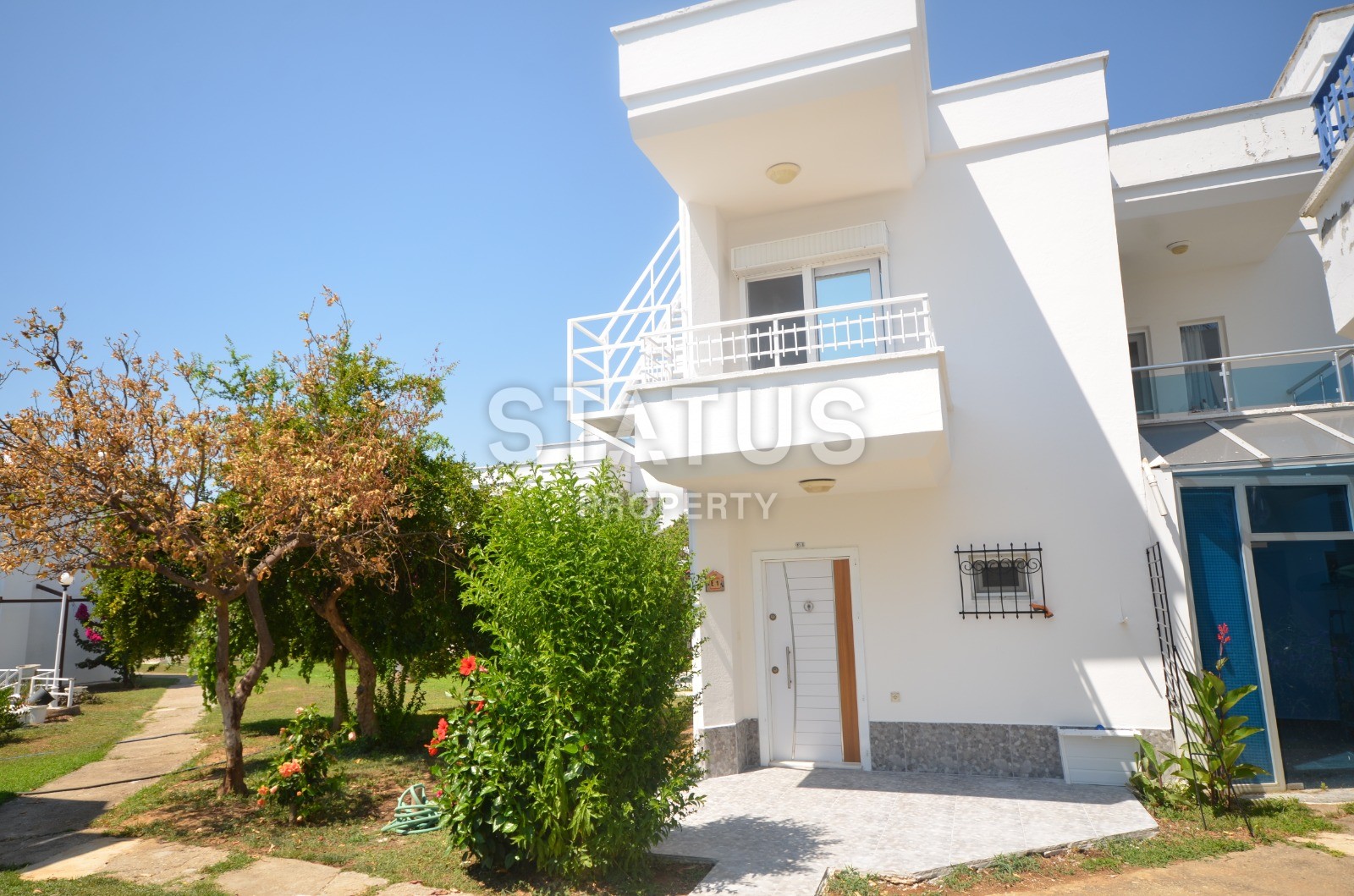 Вилла 2+1 с мебелью на первой береговой линии в Демирташе фото 4