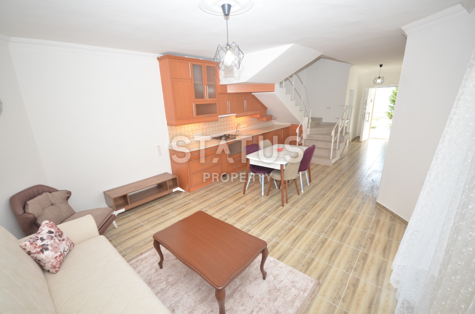 Вилла 2+1 с мебелью на первой береговой линии в Демирташе фото 9