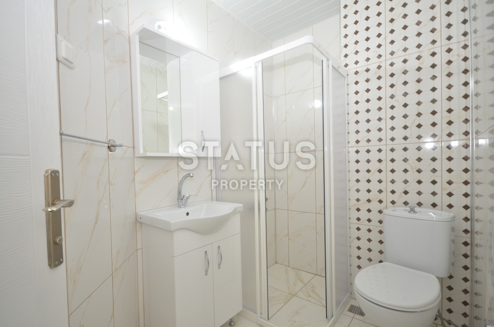 Вилла 2+1 с мебелью на первой береговой линии в Демирташе фото 16