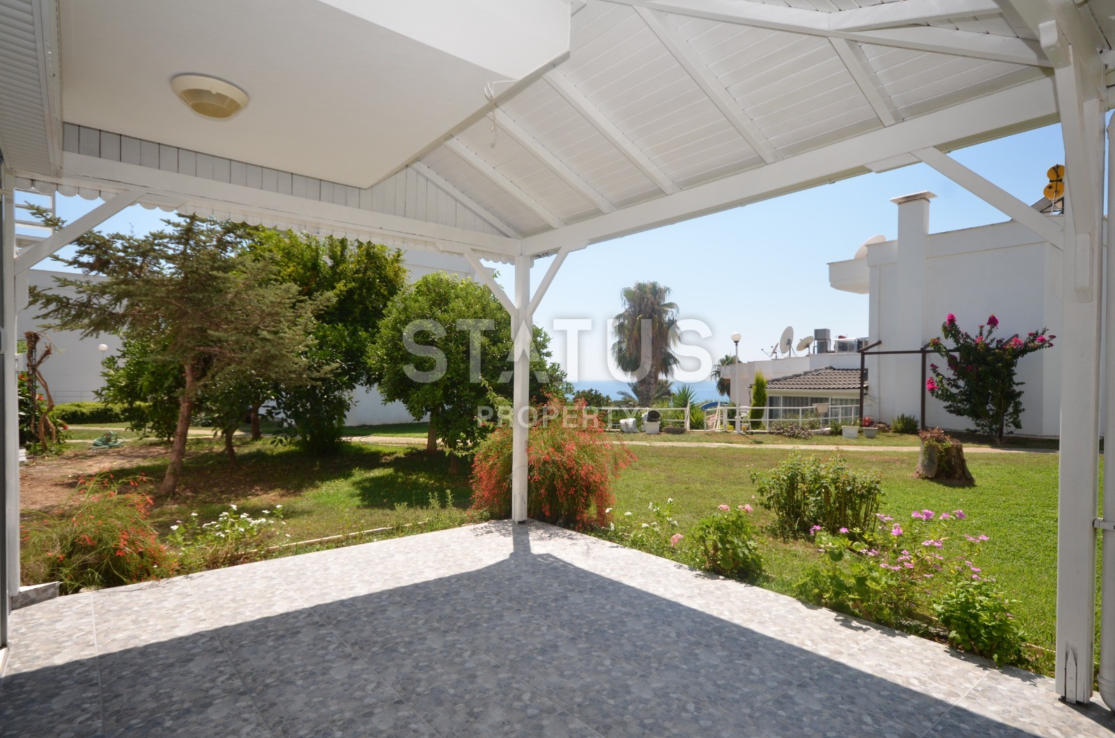 Вилла 2+1 с мебелью на первой береговой линии в Демирташе фото 18