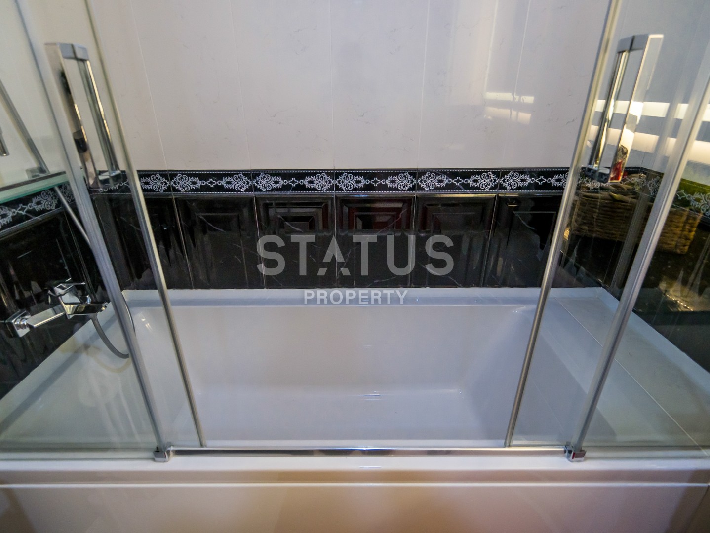 Шикарный меблированный пентхаус с видом на горы и море, 200 м2 фото 29