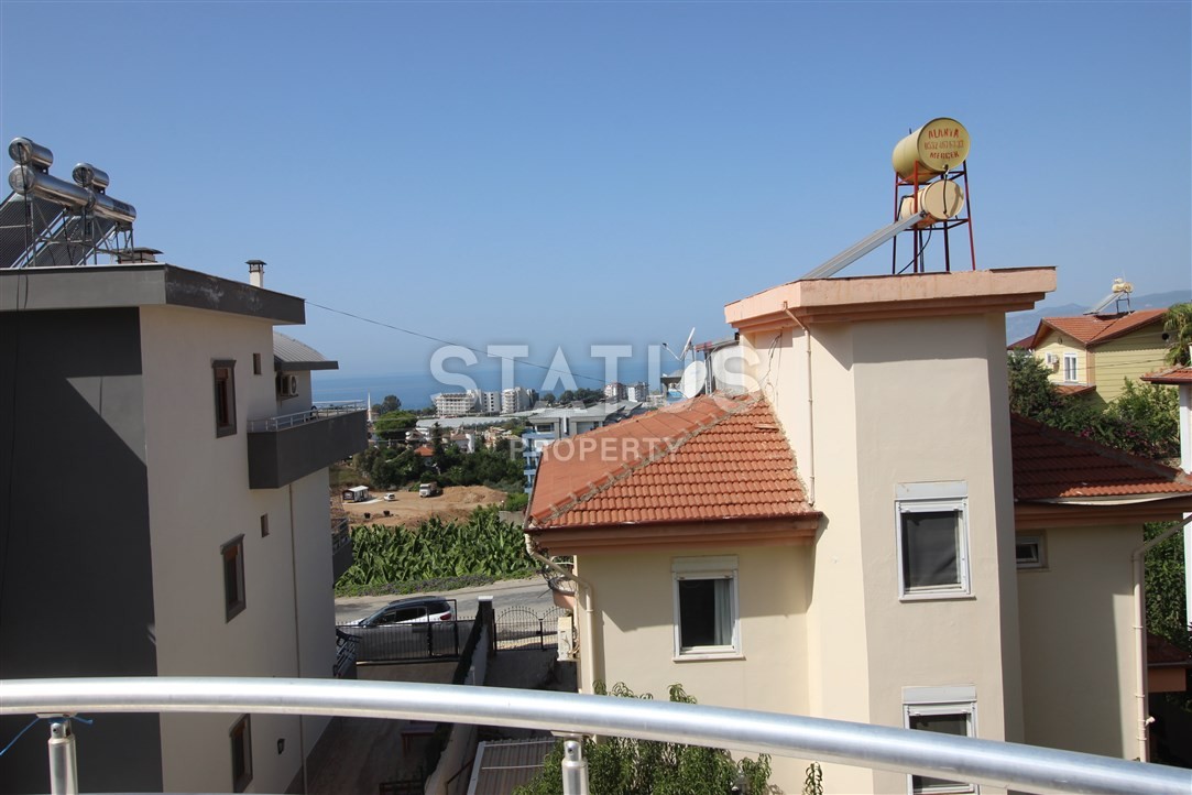 Three-storey villa with a swimming pool in Kargicak area фото 30