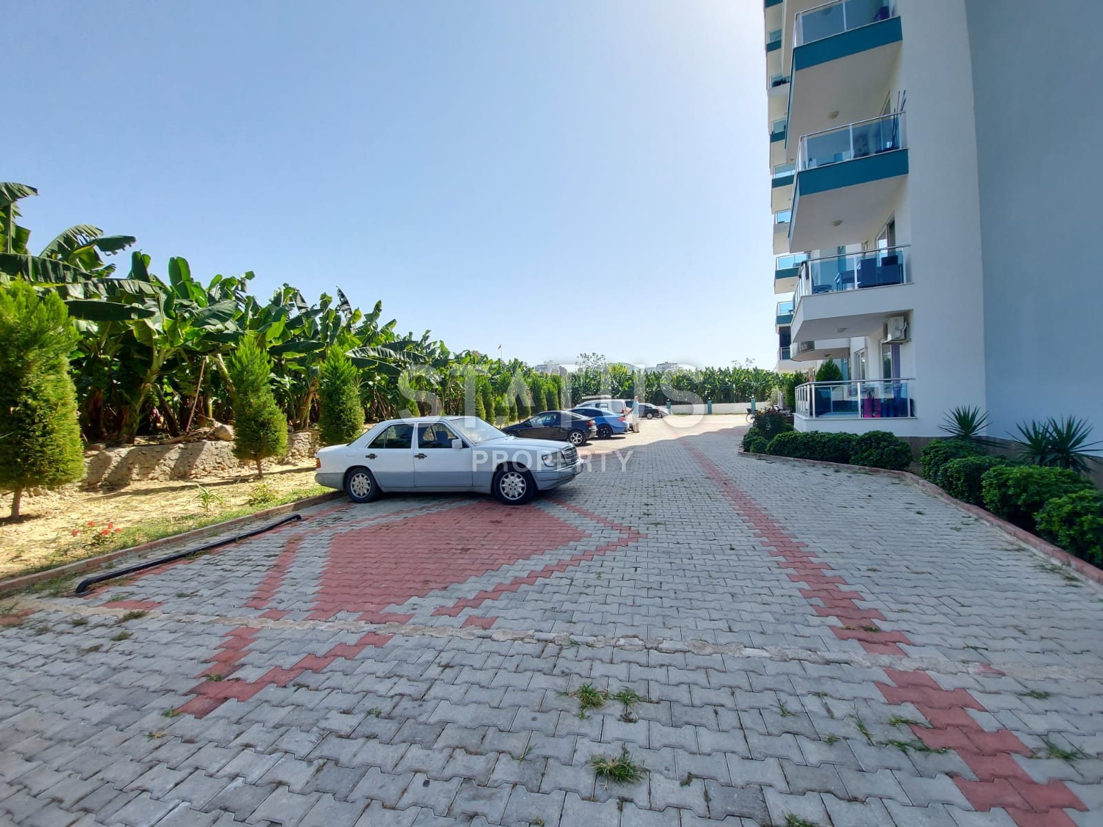 Bright three-room apartment in Mahmutlar, 115 m2 фото 5