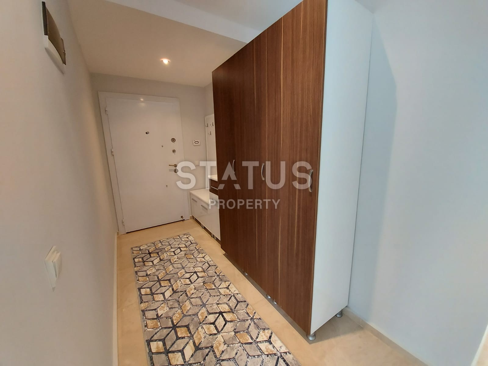 Bright three-room apartment in Mahmutlar, 115 m2 фото 15