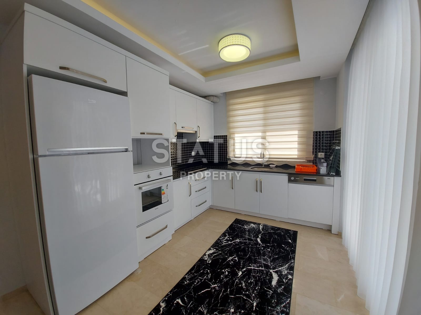 Bright three-room apartment in Mahmutlar, 115 m2 фото 25