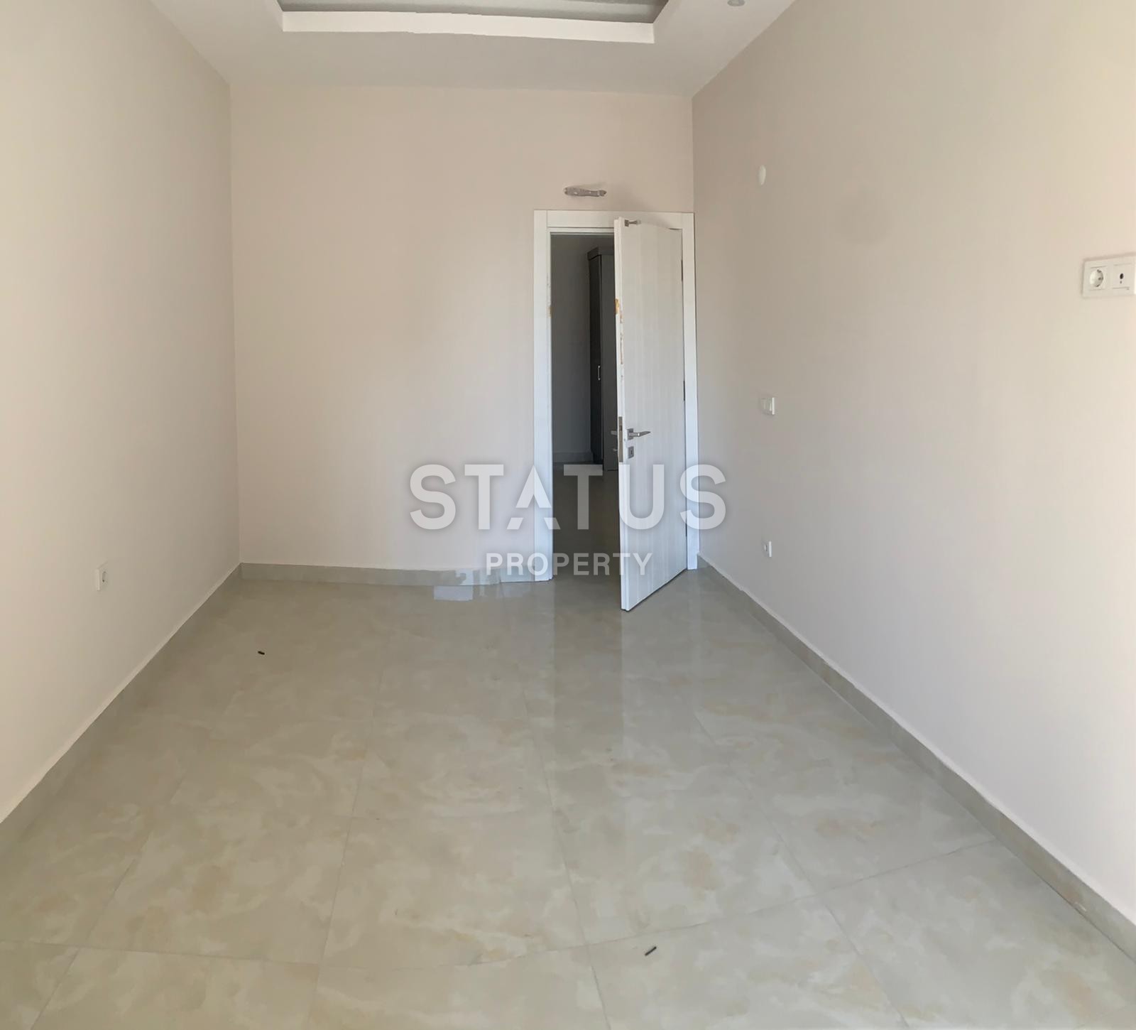 Срочная продажа квартиры 1+1 в новом комплексе, 75 м2 фото 4