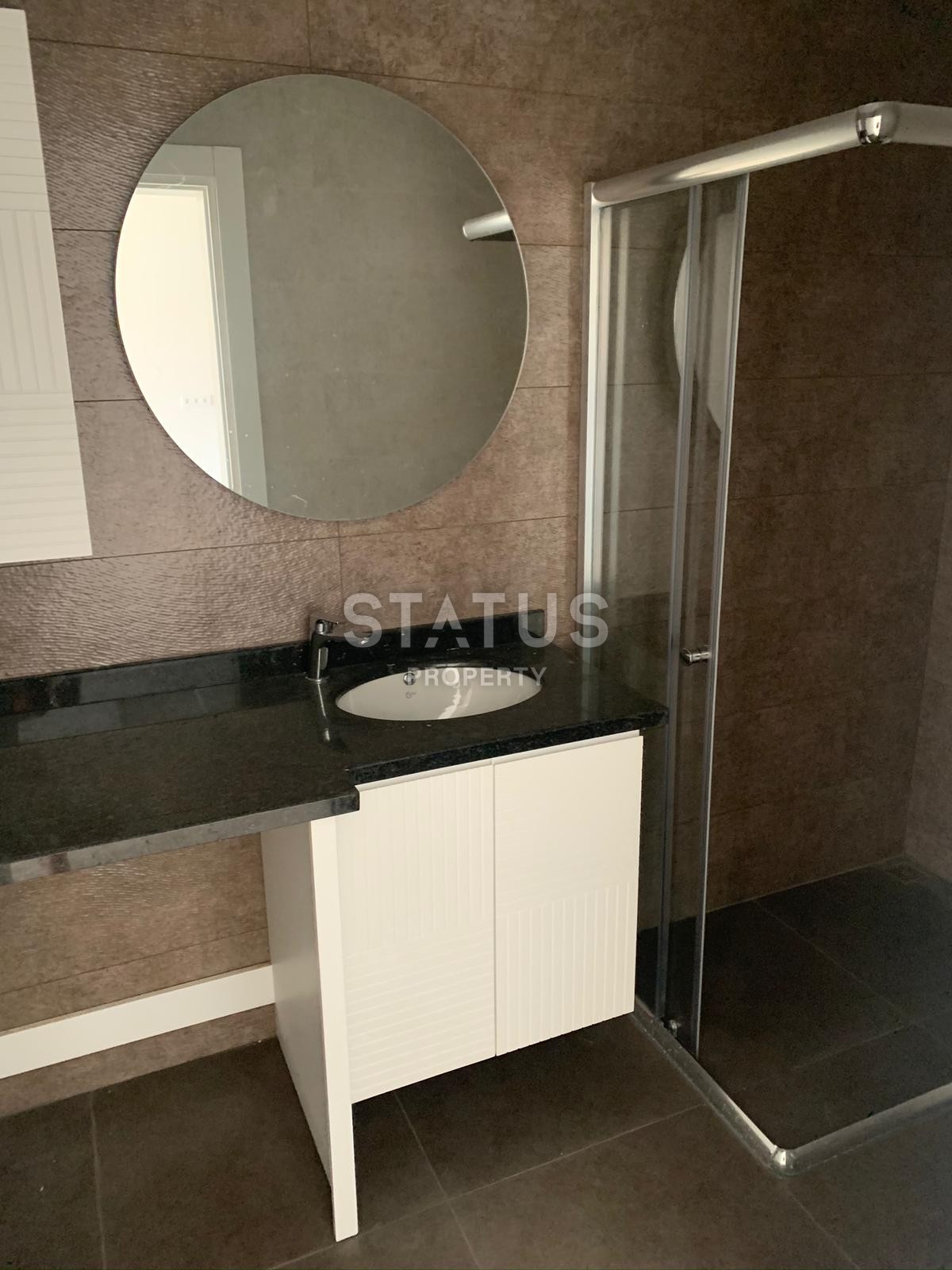 Срочная продажа квартиры 1+1 в новом комплексе, 75 м2 фото 16