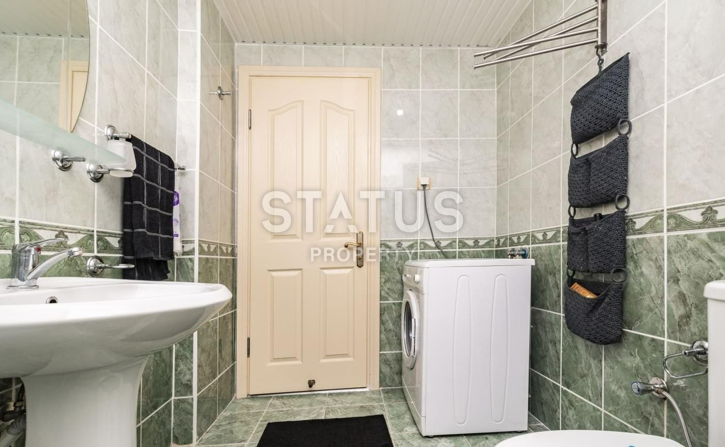 Недорогая квартира в центре города, 100 м2 фото 12