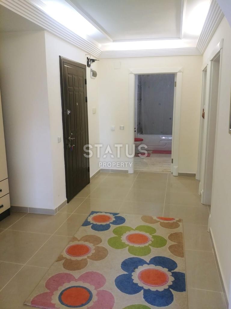 Three-room apartment in an excellent complex in Oba, 115 m2 фото 19