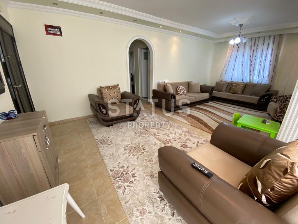 Недорогая трехкомнатная квартира в 50 метрах от побережья, 110 м2 фото 4